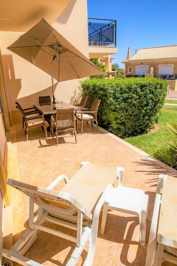 Boavista Fairviews Village Lagos Exterior photo